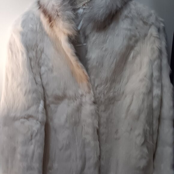 Vintage Rabbit Fur  Jacket Unbranded  No size but measures medium White Flaws - Picture 1 of 11